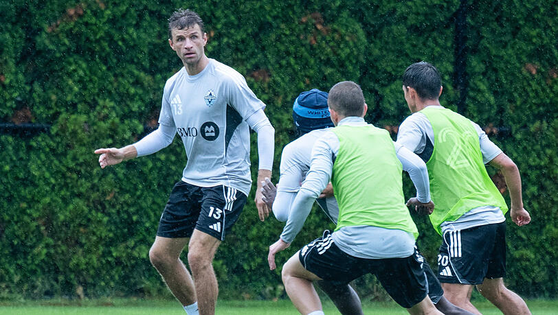 Die Trainingseinheiten werden seit der Ankunft von Thomas Müller wie ein WM-Finale geführt. Die Trainingseinheiten werden seit der Ankunft von Thomas Müller wie ein WM-Finale geführt.