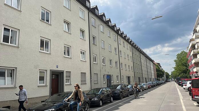 Blick von der Clemensstraße aufs Hohenzollernkarree.
