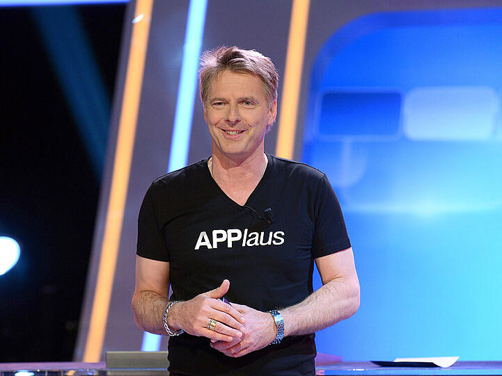 Jörg Pilawa ernet "APPlaus" für das "Quizduell" - viele Themen haben in der Vorabendsendung jedoch keinen Platz