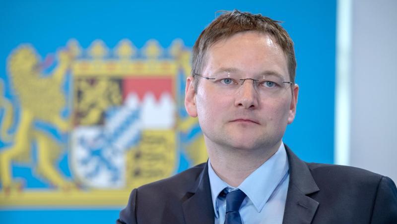 Hans Reichhart (CSU), bayerischer Verkehrsminister. Foto: Peter Kneffel/Archivbild