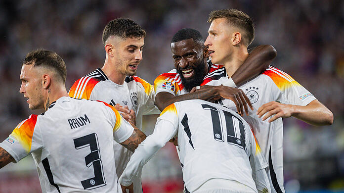 Die DFB-Elf jubelt über den Einzug ins Viertelfinale.