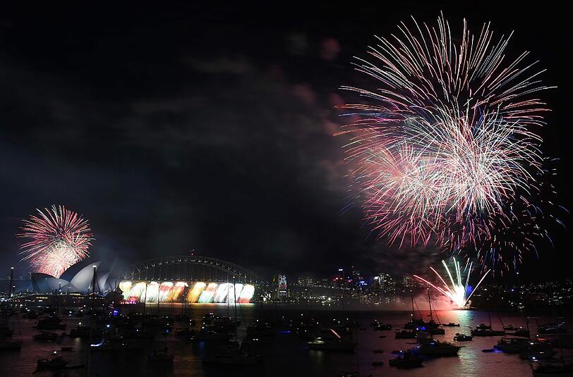 Feuerwerk über Sydney - gegen 14 Uhr deutscher Zeit begrüßten die Australier das neue Jahr.