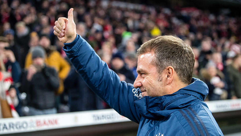 Kann zufrieden mit seiner Arbeit und der seiner Mannschaft sein: Bayern-Trainer Hansi Flick. Kann zufrieden mit seiner Arbeit und der seiner Mannschaft sein: Bayern-Trainer Hansi Flick.