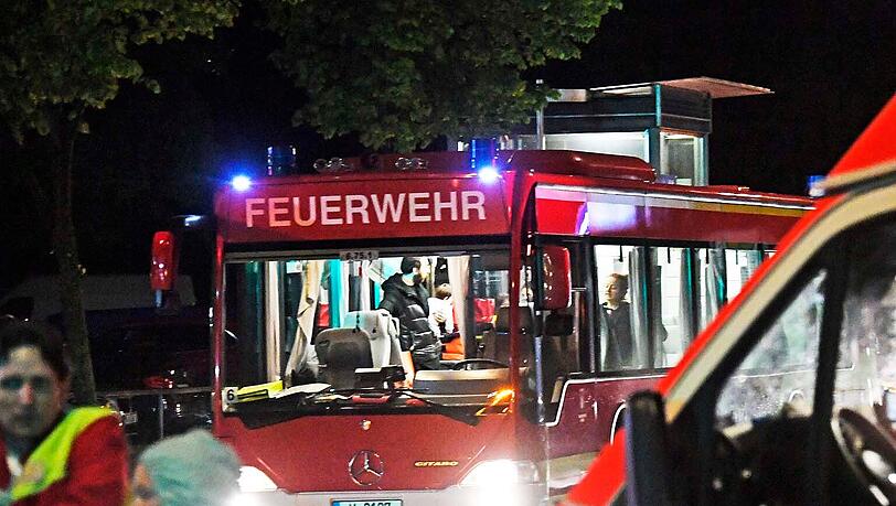 Die Feuerwehr rückte am Dienstag zu einem Wohnungsbrand in der Maxvorstadt aus (Symbolbild)