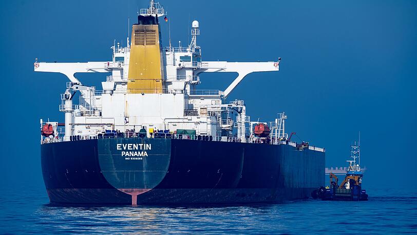 Der deutsche Zoll hat den Tanker eingezogen.