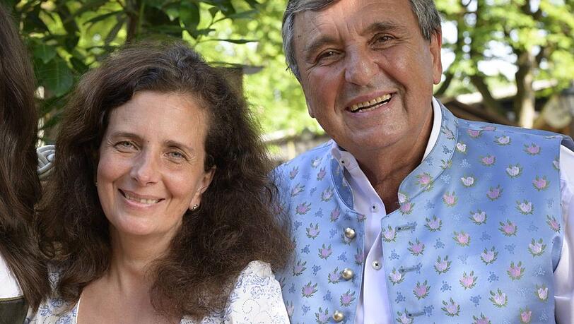 Geschiedene Wiesnwirte brauchen mehr Platz: Arabella Schörghuber und Peter Pongratz. Geschiedene Wiesnwirte brauchen mehr Platz: Arabella Schörghuber und Peter Pongratz.