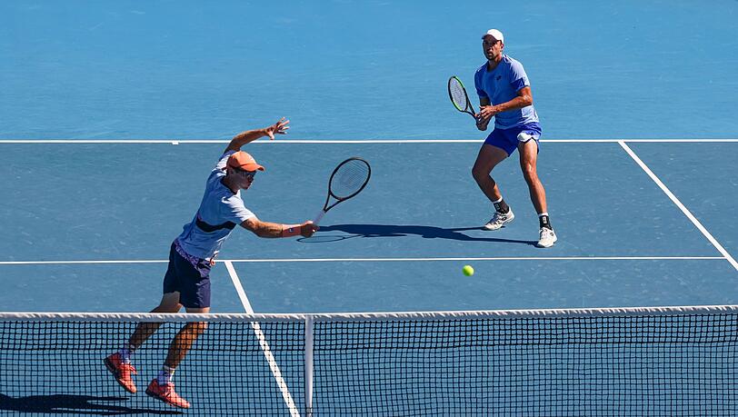 Stehen in Australien im Viertelfinale: Andreas Mies (r) und John Peers.