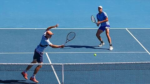Stehen in Australien im Viertelfinale: Andreas Mies (r) und John Peers.