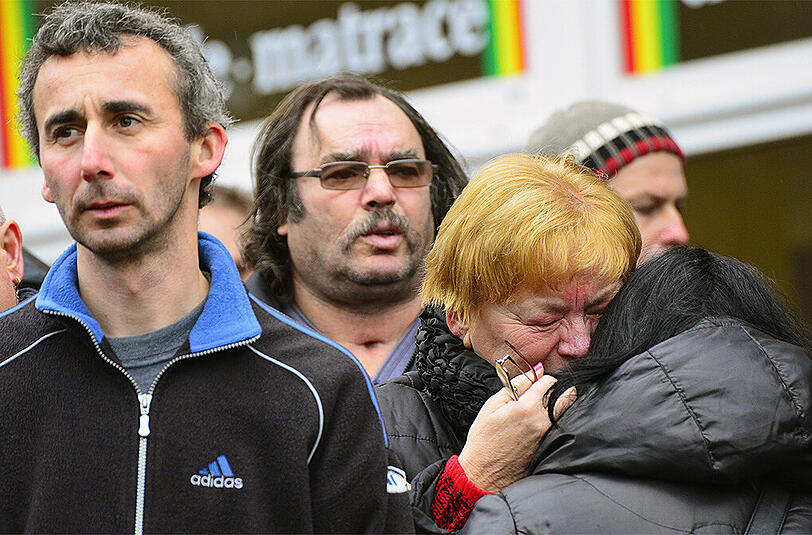 Die Trauer in Tschechien ist nach dem Amoklauf in einem Lokal groß. Insgesamt starben neun Menschen, inklusive Attentäter bei der Tat.