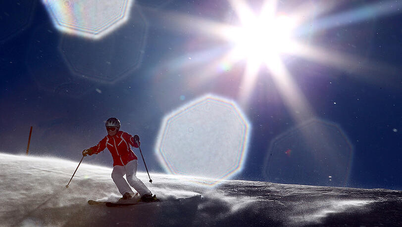 Es geht wieder los - langsam aber sicher startet in den meisten Skigebieten die Saison. Es geht wieder los - langsam aber sicher startet in den meisten Skigebieten die Saison.
