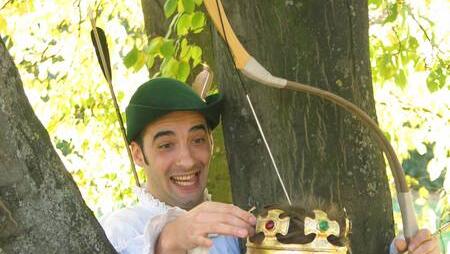 Das Augsburger Theater Fritz und Freunde performt "Robin Hood". Das Augsburger Theater Fritz und Freunde performt "Robin Hood".