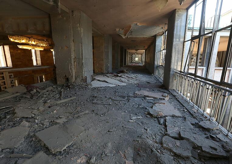 Das Parlamentsgebäude in Ankara wurde schwer beschädigt.