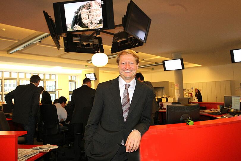 Einblick in die 
Finanzkrise - Ulrich Wilhelm, BR-Intendant: Gibt es Fehlannahmen der Wirtschaftswissenschaften, die zur Finanzkrise beitragen? Joseph Vogl sagt im &bdquo;Gespenst des Kapitals&ldquo;: ja. Seine Analyse gibt lehrreichen Einblick in die Finanzwelt und in ihre schwer kontrollierbare Eigendynamik.