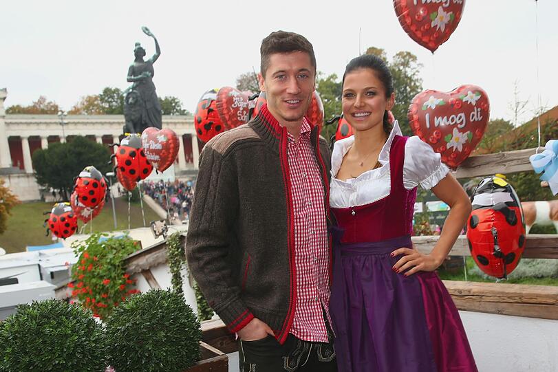 Weitere Bilder vom Bayern-Besuch auf der Wiesn 2014