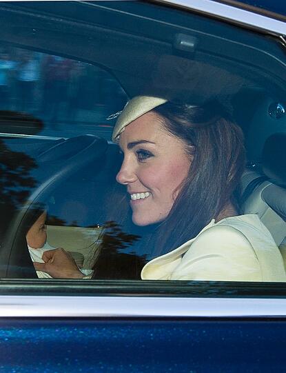 Royal-Baby George wird am Mittwoch im St. James?s Palast getauft. Die ersten Bilder!