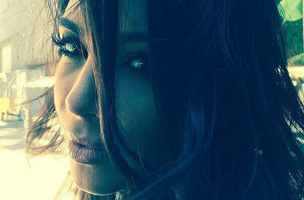 Star-Friseur Chris McMillan hat bei Kim Kardashian Hand angelegt und postete danach gleich ein Foto von seinem Werk.