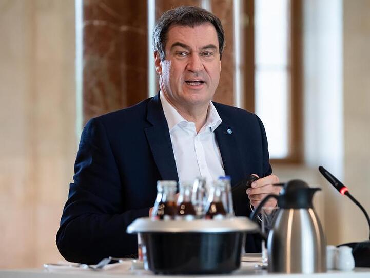 Markus Söder (CSU) nimmt an einer Sitzung des bayerischen Kabinetts teil. Foto: Sven Hoppe/dpa/Pool/dpa/Archivbild