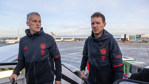 Co-Trainer Xaver Zembrod (links) und Bayern-Trainer Julian Nagelsmann.