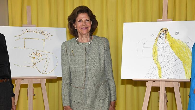 Ihre Majestät Königin Silvia von Schweden bei der feierlichen Einweihung des "Childhood"-Hauses in München-Großhadern.