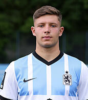 Maxim Gresler (32) - Linker Außenverteidiger
