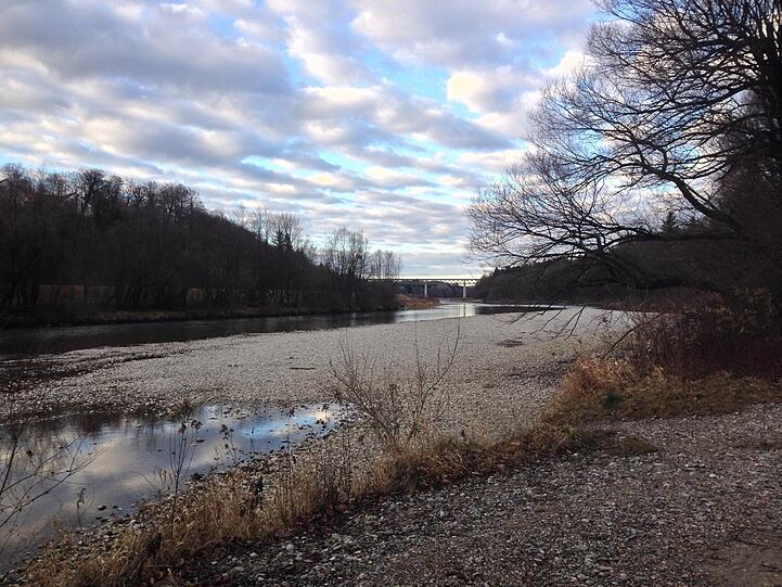 Die südliche Isar, auch bei Kälte wunderschön.