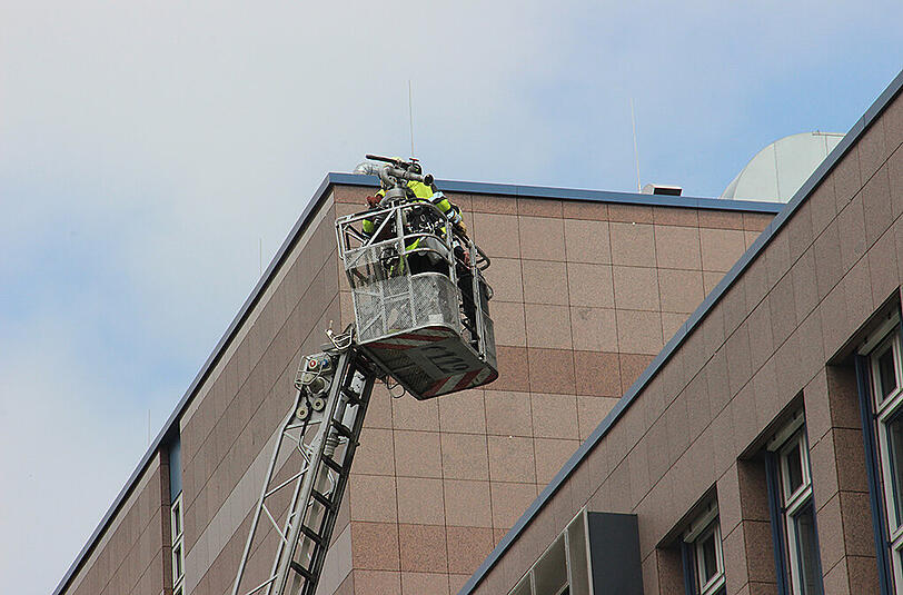Die Bilder vom Brand an der Hopfenpost