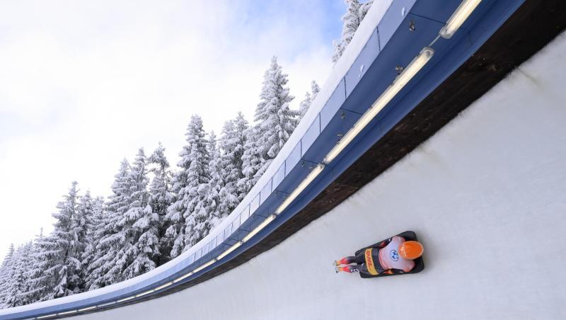 Skeleton-Pilotin Tina Hermann im Eiskanal von Altenberg auf dem Weg zum WM-Einzel-Gold.