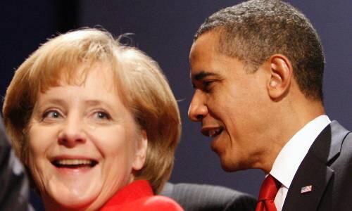 Eine gelöste Angela Merkel neben US-Präsident Barack Obama beim Abschluss des Gipfels.