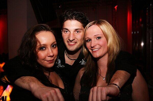 8 Seasons: Club Night mit Funky Fresh (Samstag, 26.11.2011). Noch mehr Fotos sehen Sie unter: www.nachtagenten.de.
