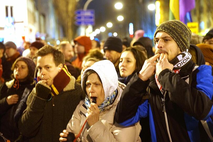 "Wir blasen Bagida den Marsch!" Unter diesem Motto wird am Goetheplatz für ein buntes, tolerantes München demonstriert - mit Musik.