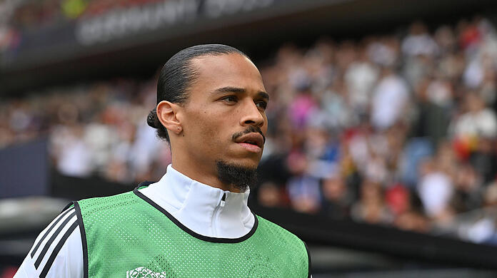 Leroy Sané wird den FC Bayern laut einem Sky-Bericht verlassen.