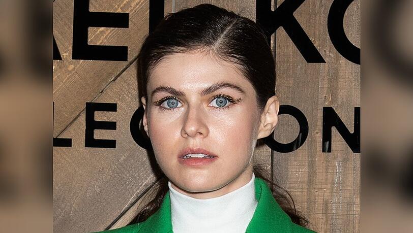 Ein Moment des Schreckens für Alexandra Daddario.