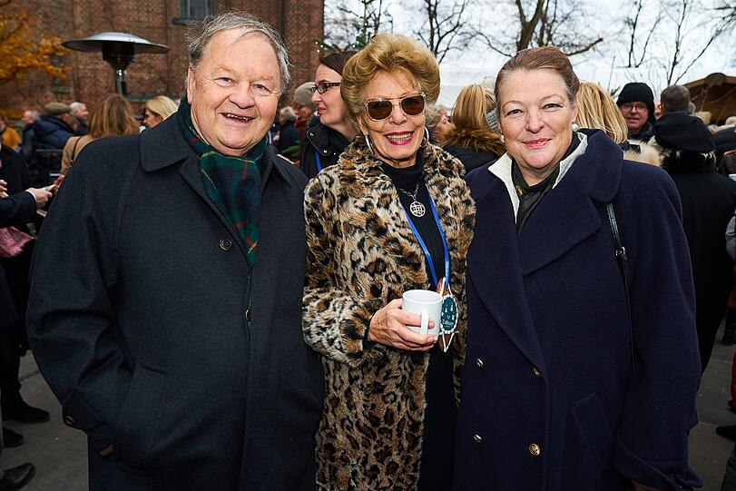 Endre Graf von Esterhazy, Tina Waske von Reppert, Opernsängerin Christine Esterházy