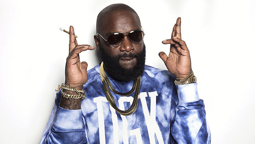 Steht offensichtlich auf Bling-Bling: Rick Ross Steht offensichtlich auf Bling-Bling: Rick Ross