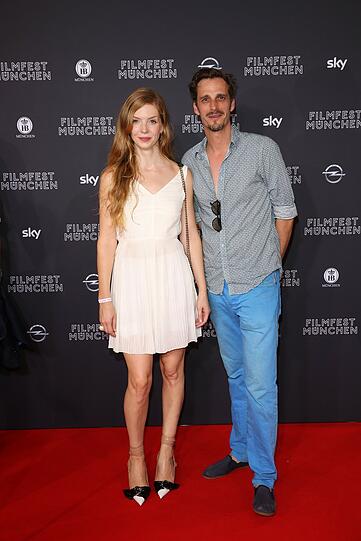 Pheline Roggan und Max von Thun