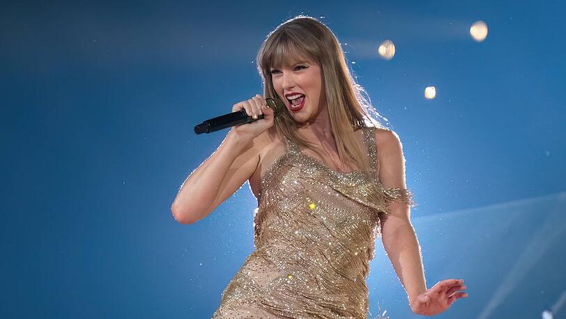 Taylor Swift darf sich über eine weitere Ehrung freuen. Taylor Swift darf sich über eine weitere Ehrung freuen.