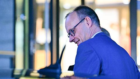 Merz verlie&szlig; die Adenauer-Stiftung nach der Wahl wortlos.