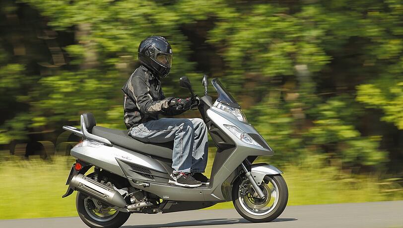 Günstiger zu haben: Der Kymco Yager GT 125. Günstiger zu haben: Der Kymco Yager GT 125.
