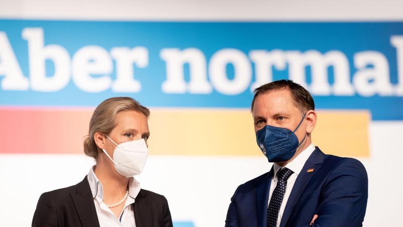 AfD-Franktionsvorsitzende Alice Weidel (l) und AfD-Bundessprecher Tino Chrupalla treten als Team an.
