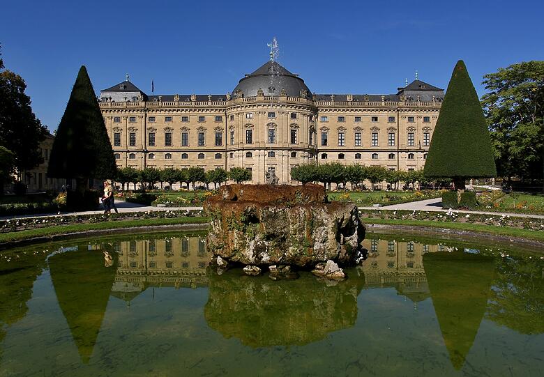 Platz 4: Die Würzburger Residenz ist ein Weltkulturerbe - 355.462 wollten es sehen.