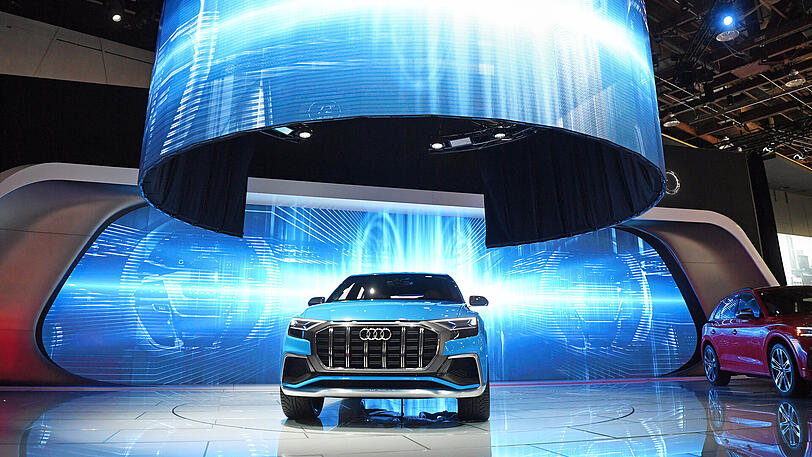 Bei der North American International Auto Show (NAIAS) in Detroit (Michigan) wird der Audi Q8 Concept präsentiert.
