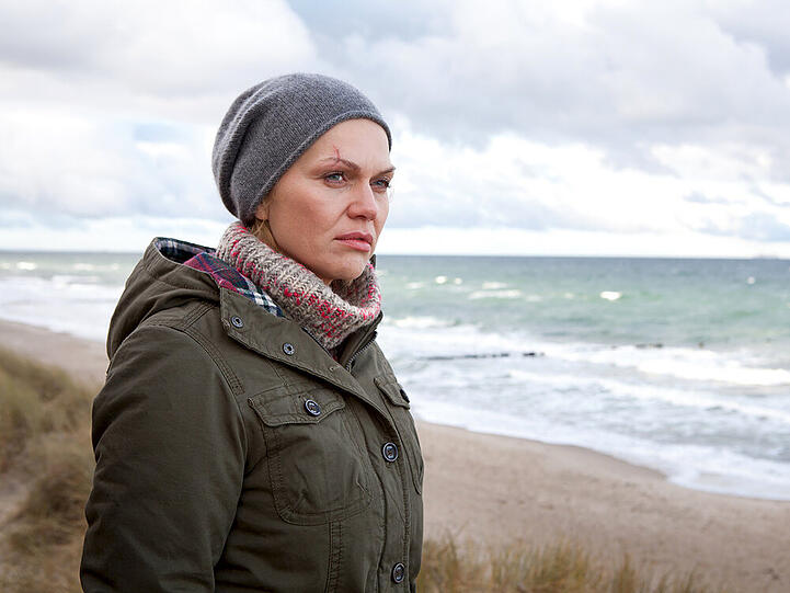 Anna Loos im ZDF Krimi "Mord in den Dünen".