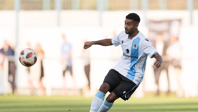 Kickt er bald in der Bundesliga? Noel Niemann wechselt zur Arminia Bielefeld. Kickt er bald in der Bundesliga? Noel Niemann wechselt zur Arminia Bielefeld.