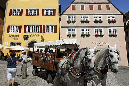 Kutschfahrten in Rothenburg ob der Tauber - nach mehreren Unfällen umstritten.