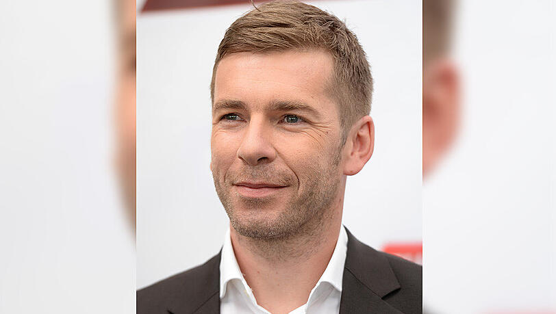 Er kommentiert die Spiele der EM-Quali auf RTL. Marco Hagemann. Er kommentiert die Spiele der EM-Quali auf RTL. Marco Hagemann.