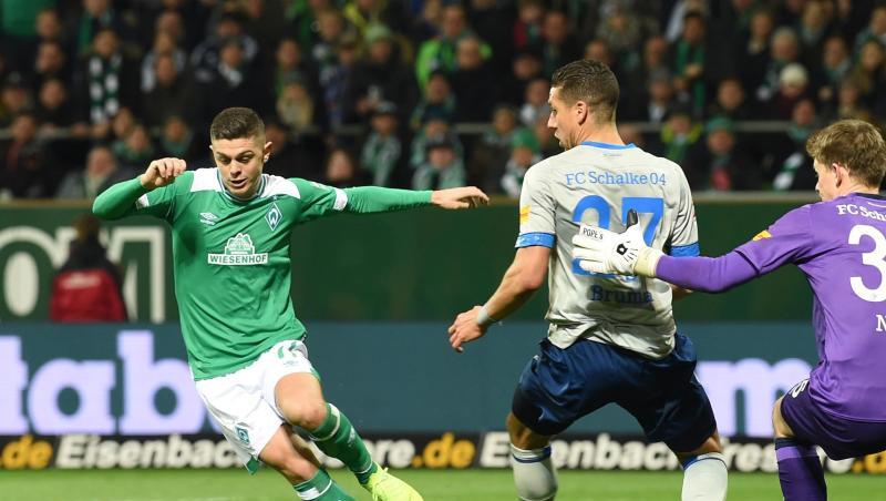 Bremens Milot Rashica erzielte das 3:1 gegen Schalke. Bremens Milot Rashica erzielte das 3:1 gegen Schalke.