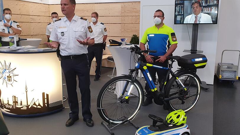 Radlpolizist Sebastian Atzesdorfer