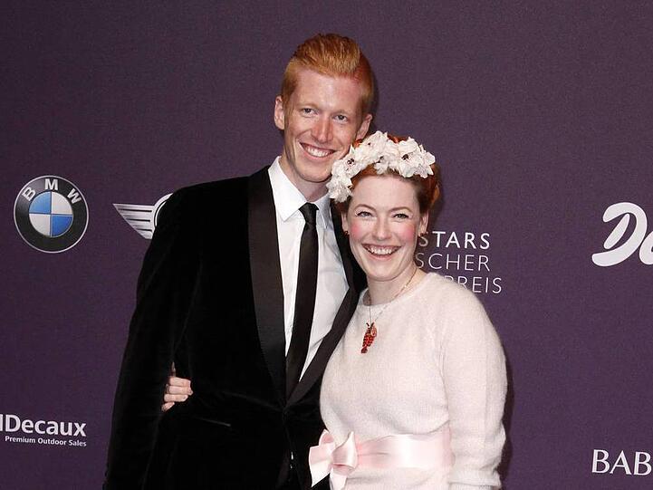 Süßes Paar: Zuckerbäckerin Enie van de Meiklokjes und ihr Tobias beim Deutschen Parfumpreis