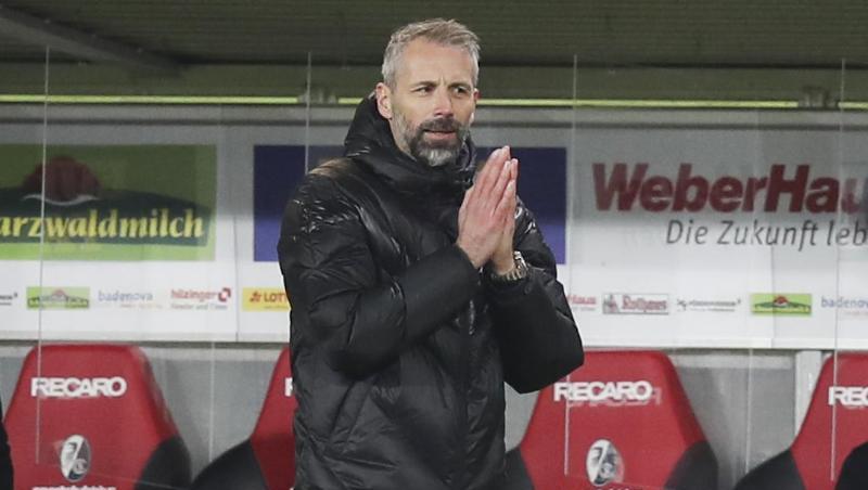 Vom personellen Engpass in der Abwehr geplagt: Gladbachs Trainer Marco Rose.