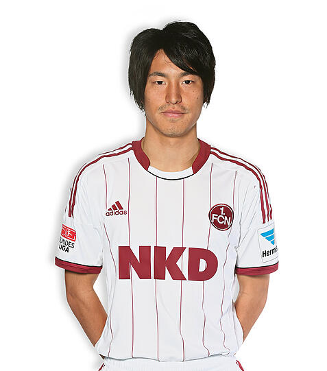 MU KANAZAKI: Note 4: Sein Torschuss in der 78. Minute hätte den schmeichelhafte Ausgleich bedeutet. Zeigte wenigstens Engagement.
